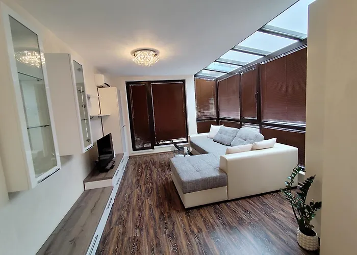 Alva Апартамент Поморие